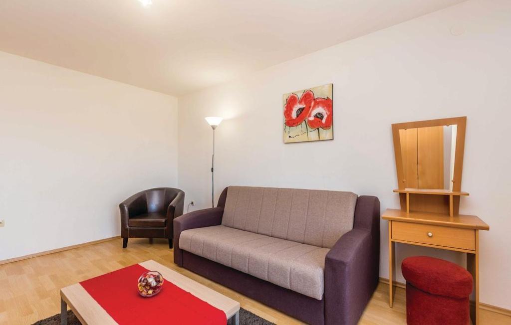 Apartman Nina 2 塞尼 外观 照片